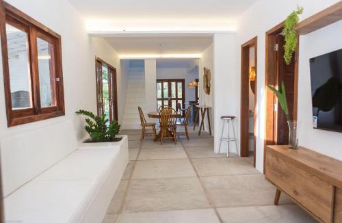 Pecém House | Casa Blue Parrot – Um Paraíso na Praia da Taíba