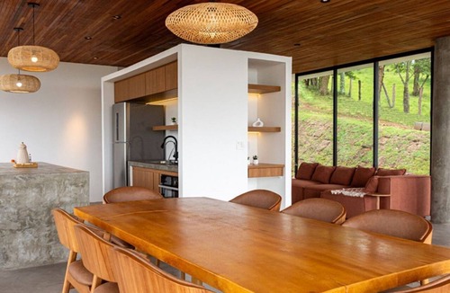 Bueno Brandao House | Casa c/Piscina e Vista Panorâmica | Bueno Brandão