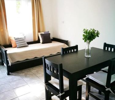 Neuquen Apartment | Casa check in Dpto 2 a 4 pers