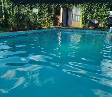 Puerto Rico House | Casa con piscina, monte y selva en Misiones