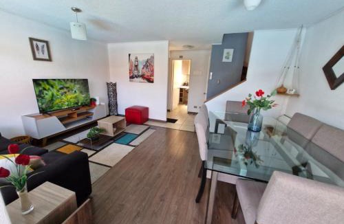 Los Angeles House | CASA CONDOMINIO CON PISCINA 5Personas 3Dormitorios 2Baños