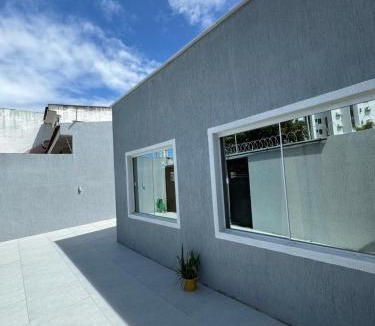 Barro Vermelho House | Casa de alto padrão