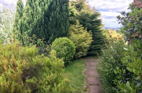 Puerto Varas House | Casa en Altura con Vistas al Lago, Campo y Ciudad Para 9 Personas
