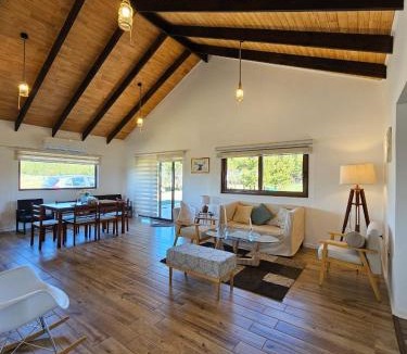 Yumbel House | Casa en condominio de parcelas