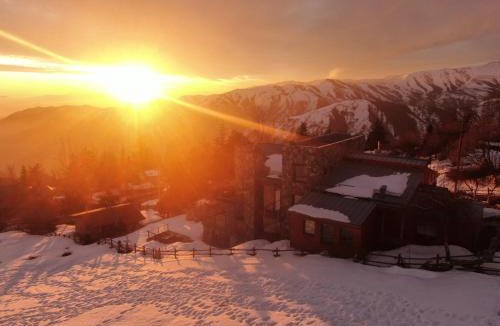 Farellones Ski Chalet | Casa Farellones Lower Apartment