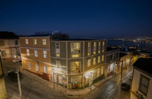 Cerro Alegre Hotel | Casa Galos Hotel & Lofts