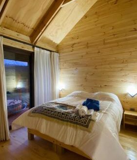 Neltume Bed & Breakfast | Casa Huilo Hostal