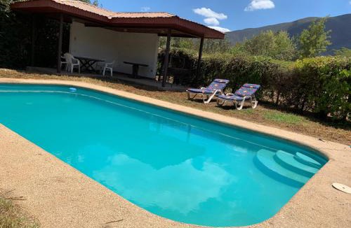 Olmue House | Casa tranquila y central con piscina en Olmué