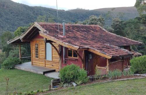 Aiuruoca House | Chalé Semente, refugio no Vale Matutu