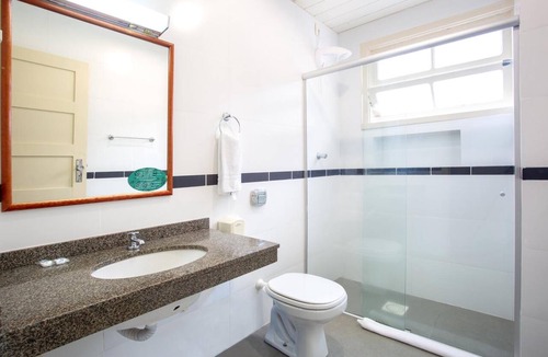 Centro Hotel | Charming Queen Room in Florianopolis | 0.4mi to Historic Square