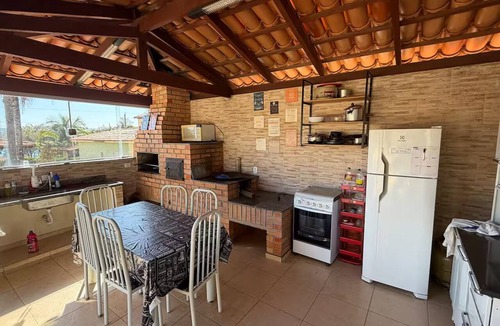 Capitolio House | Charming Ranch: Swimming Pool, Suite, and Lots of Peace!