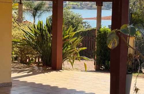 Capitolio House | Charming Ranch: Swimming Pool, Suite, and Lots of Peace!