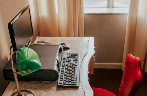 Centro Hotel | Charming Space w/Laqueada Wood Decor + “O Desbravador” Nearby