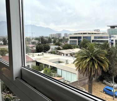 Downtown Santiago Apartment | Checkinchile 615 Depto nuevo para tres al lado del Movistar Arena y Parque O'Higgins