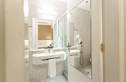 Centro Hotel | Comfortable Room Near City Center – Ideal for Couples or Business Travelers