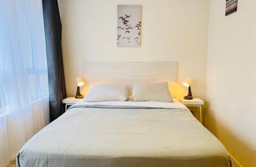 Las Rejas Apartment | Conectividad & Comodidad