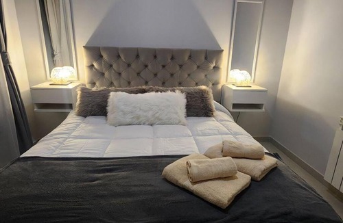 Godoy Cruz Apartment | ¡Confortable, cálido y nuevo!