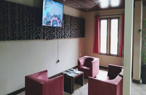 Maracangalha Hotel | Convenient Room Near Local Landmarks | Outdoor Pool & Lake Access + Free Parking