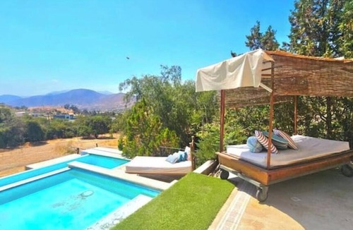 Curacavi Cottage | Country house with infinity pools