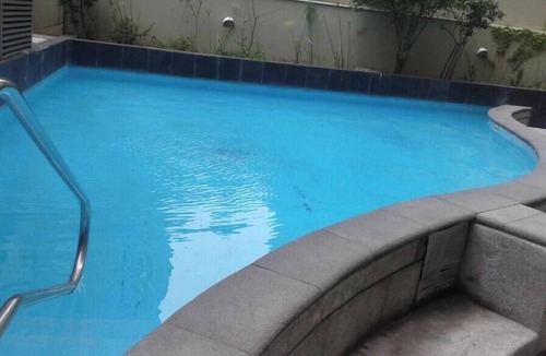 Downtown Santiago Apartment | Cozy 1 Bedroom Apartment Half a block from Sta. Lucia subway station -
