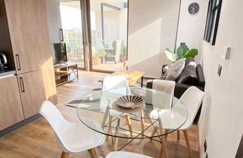 El Golf Apartment | Cozy 1 Bedroom in Santiago in Somma Asturias