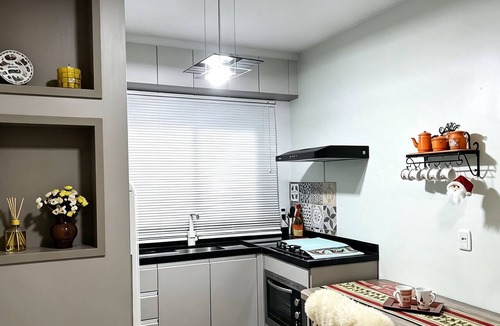 Centro Apartment | Cozy apartment with fireplace, 5 minutes from the Stone Cathedral and 10 minutes from Gramado.