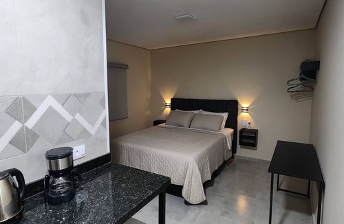 Espirito Santo Do Pinhal Apartment | Cozy guesthouse close to the city center, wineries, and restaurants.