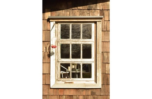 Frutillar Cottage | Cozy little house surrounded by fruit trees in a private condominium.