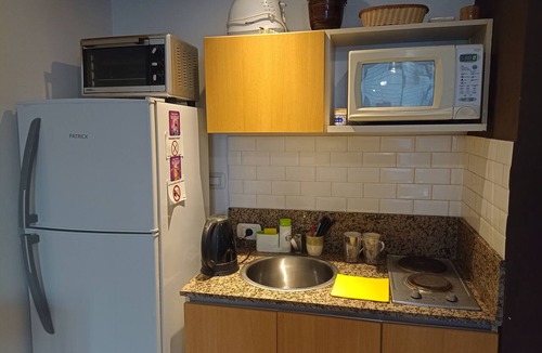 Buenos Aires Central Business District Apartment | Cozy studio apartment in the historic center of Buenos Aires with a sunny balcony ☀️