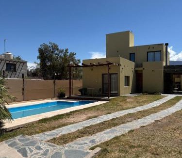 Las Heras House | Del Río Challao 1