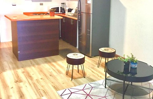 Tome Apartment | Departamento completo 43 mts2 (2 habs + 1 futón) - Centro Tomé - 5 personas max - Edificio Don Francisco