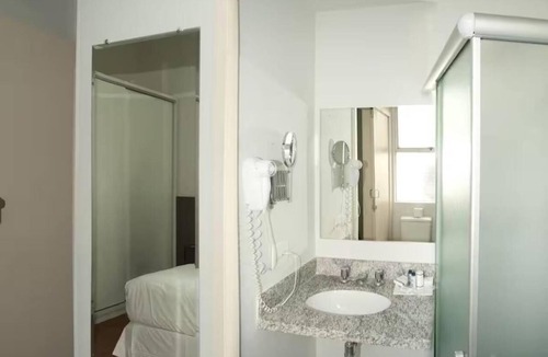 Savassi Hotel | Discover Belo Horizonte from a Spacious Savassi Suite with City Views