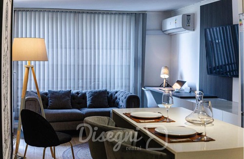 El Golf Apartment | Disegni 10 - Departamento El Golf, Cercano a Costanera Center