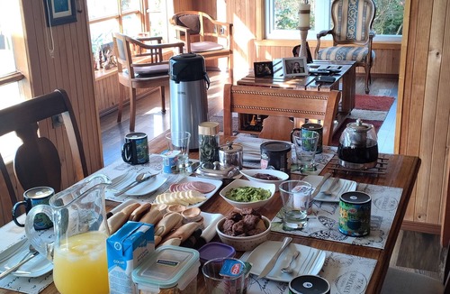 Rilan House | Double room in a family home