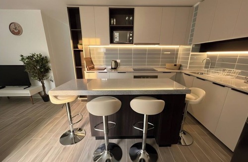 Downtown Santiago Apartment | Eco España/Movistar Arena Santiago by Domus
