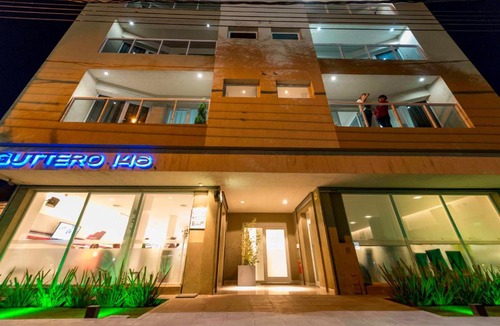 Mercado de la Ciudad Apartment | Edificio Guttero