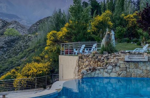 Salto Resort | El Carmelo Mountain Lodge
