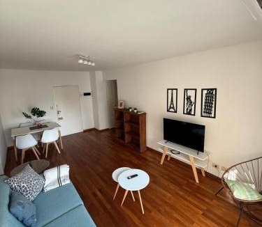 Colegiales Apartment | Elena
