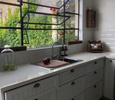 Lobos House | Entre Jazmines & Glicinas