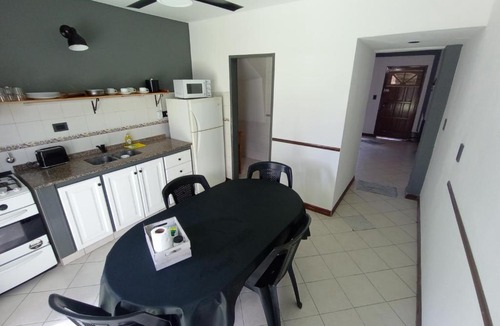 Luis Guillon Apartment | Escala Ezeiza - Departamento Familiar amplio con cochera