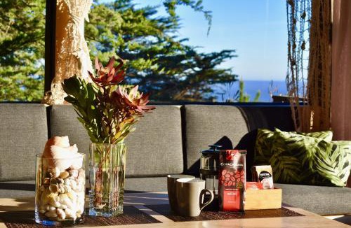 Pichilemu House | - ESCAPADA DE LUJO PARA DOS - Casa Boutique Privada - Vistas al Océano - Parrilla y Fogón en Quincho Privado - Insumos desayuno - Tu estadía incluye GRATIS 1 Sesión de Hidromasaje & Cromoterapia bajo las estrellas en Jacuzzi Privado