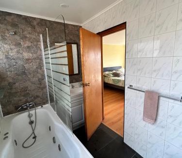 Guanaqueros House | Estupenda y amplia casa con piscina y quincho