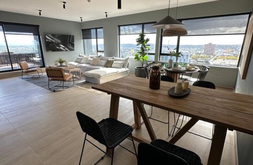 Los Angeles Apartment | Excelente y céntrico depto Dual