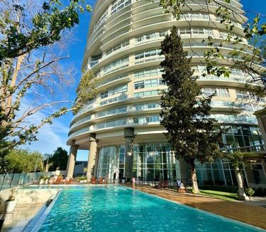 Mendoza City Center Apartment | exclusivo departamento en Torre Leloir, Seguridad 24 HS cochera privada