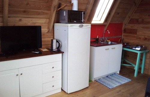 Puyehue Cabin | Family cabin in Ñilque, Puyehue, 15 km from the hot springs.