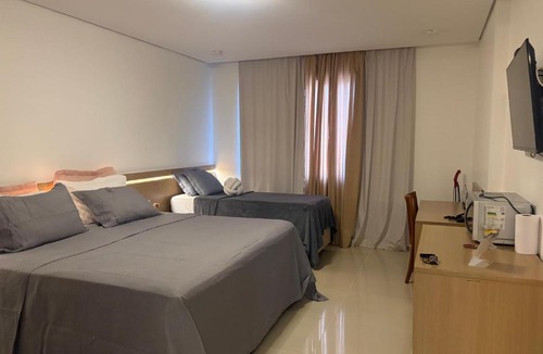 Adrianopolis Hotel | Flat Blue Tree no Adrianopolis - Acomoda 5 pessoas