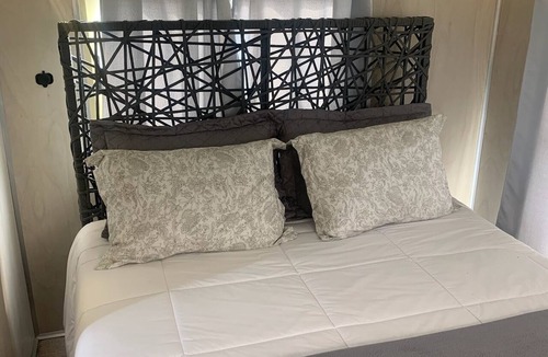 Socorro Boat Rental | Float Inn