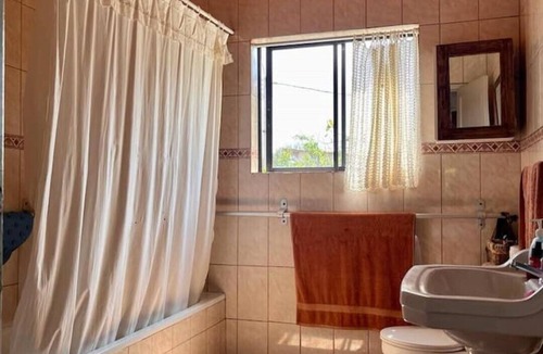 Puchuncavi House | FLORAL HOUSE IN MAINTENCILLO