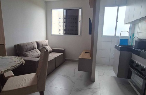 Portal do Sol Apartment | FLOWER CORNER