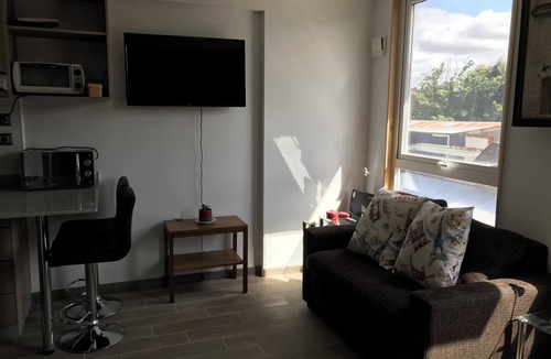 Temuco Apartment | Furnished and equipped studio apartment, in Av. Germany near clinics and U.